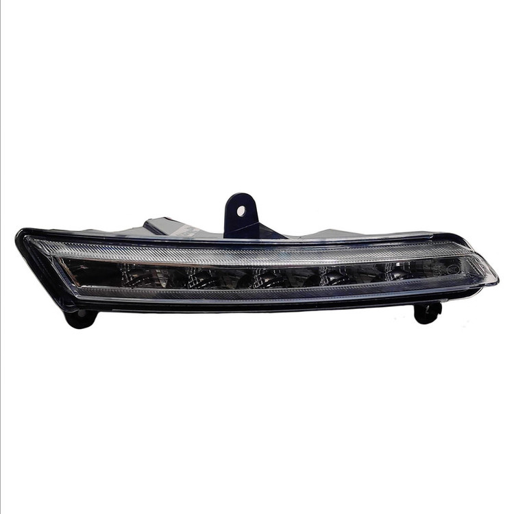 چراغ دیلایت جلو چپ مدل J42-4499010 مناسب ام وی ام آریزو 5